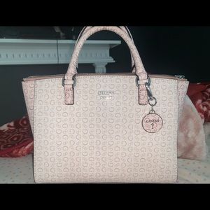 Brand New/ Never Used Guess Purse